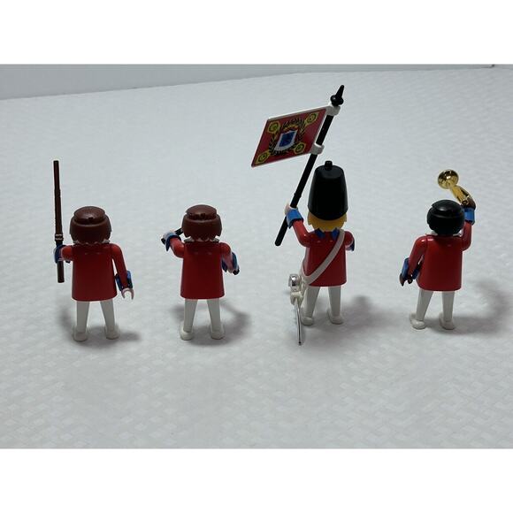 Set of 4 Vintage Geobra 1974 Soldiers, Figures - Picture 5 of 10